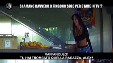 GAZZARRINI: Amanti in quarantena: lo scherzo con Alex Belli a Delia Duran