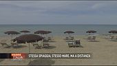 Stessa spiaggia, stesso mare. Ma a distanza