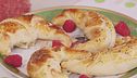 Fagottino con zucchine, speck e lamponi