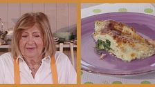 Crespelle all'arancia con spinaci e casatella