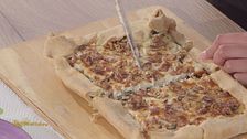 Quiche di cicoria e robiola
