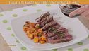 Tagliata di manzo alle erbe con caponata di mele
