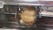 Un pollo ruspante al girarrosto