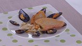 Pasta e fagioli con le cozze