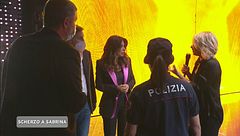 Lo scherzo a Sabrina Ferilli
