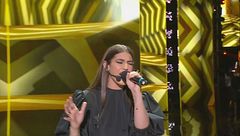 Gaia canta "La prima cosa bella"