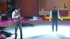 Alessio balla "Sotto casa"