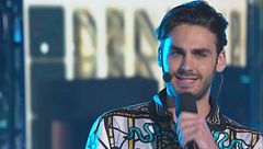 Alberto canta "Who Wants To Live Forever" e "Show Must Go On"