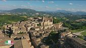 Loro Piceno, Ripe San Ginesio, Urbino: tutto d'un fiato!