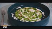 Risotto alle cime di rapa, salsa di burrata e nocciole croccanti