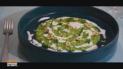 Risotto alle cime di rapa, salsa di burrata e nocciole croccanti