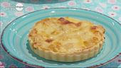Mini crostatine con cavolo e fontina