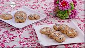 Cookies salati al radicchio e formaggio
