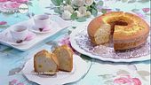 Ciambella alle albicocche secche