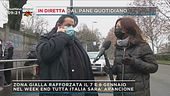 Milano, l'infinita fila per un pasto caldo