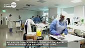 Vaccini, no vax in camice bianco