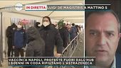 De Magistris e le proteste per i vaccini a Napoli