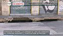 In diretta da una "voragine" di Roma apertitasi nei giorni scorsi nel quartiere di Torpignattare