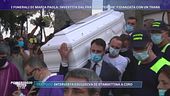 I funerali di Maria Paola: investita dal fratello perché fidanzata con un trans