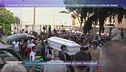 I funerali di Maria Paola: l'arrivo del feretro in chiesa