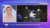 Napoli, partorisce per strada tra i rifiuti: mamma e bimbo salvi grazie alla Polizia