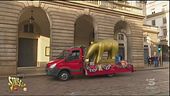 Tapiro d'oro gigante per il Teatro alla Scala