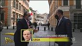 Porta a porta on the road, interviste a destra