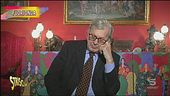 Vittorio Sgarbi e la pennica fuorionda