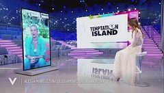 Alessia Marcuzzi dalla Sardegna