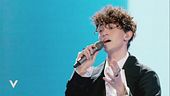 Michele Bravi in "Mantieni il bacio"