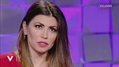 Flora Canto: il rapporto con i genitori