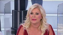 Tina: ''Pamela fatti una vita!"