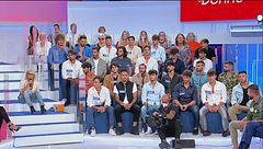 I corteggiatori entrano in studio