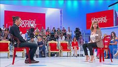 Il bacio tra Alessandro e Stefania