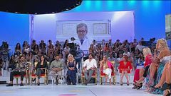 Tina: ''Prof. Marco Gasparotti, Gemma vuol rifarsi il seno''