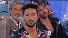 Davide contestato dalle corteggiatrici