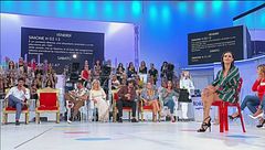 Jessica e il corteggiamento di Simone