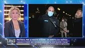 Protesta per le nuove misure - in diretta da Napoli