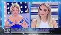 Elena Morali becca il fidanzato in casa con un'altra
