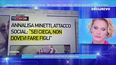 Gli insulti choc ad Annalisa Minetti