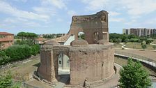 Il mausoleo di Sant'Elena