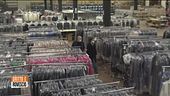 Abbigliamento, chiusi per decreto con la merce invenduta