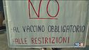 Blitz contro i no vax Minacce e anche armi