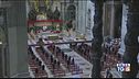 Accesso all'altare anche per le donne