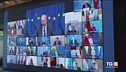 Pressing sui vaccini e Biden apre a metà