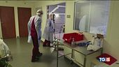 E' guerra sui vaccini e la pandemia corre