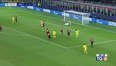 Milan fuori da tutto, Inter perde ma passa