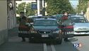 Arma il nipote: "Vai e sparagli"