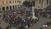 Ancora proteste, servono più aiuti