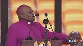 Addio a Desmond Tutu simbolo anti-razzismo